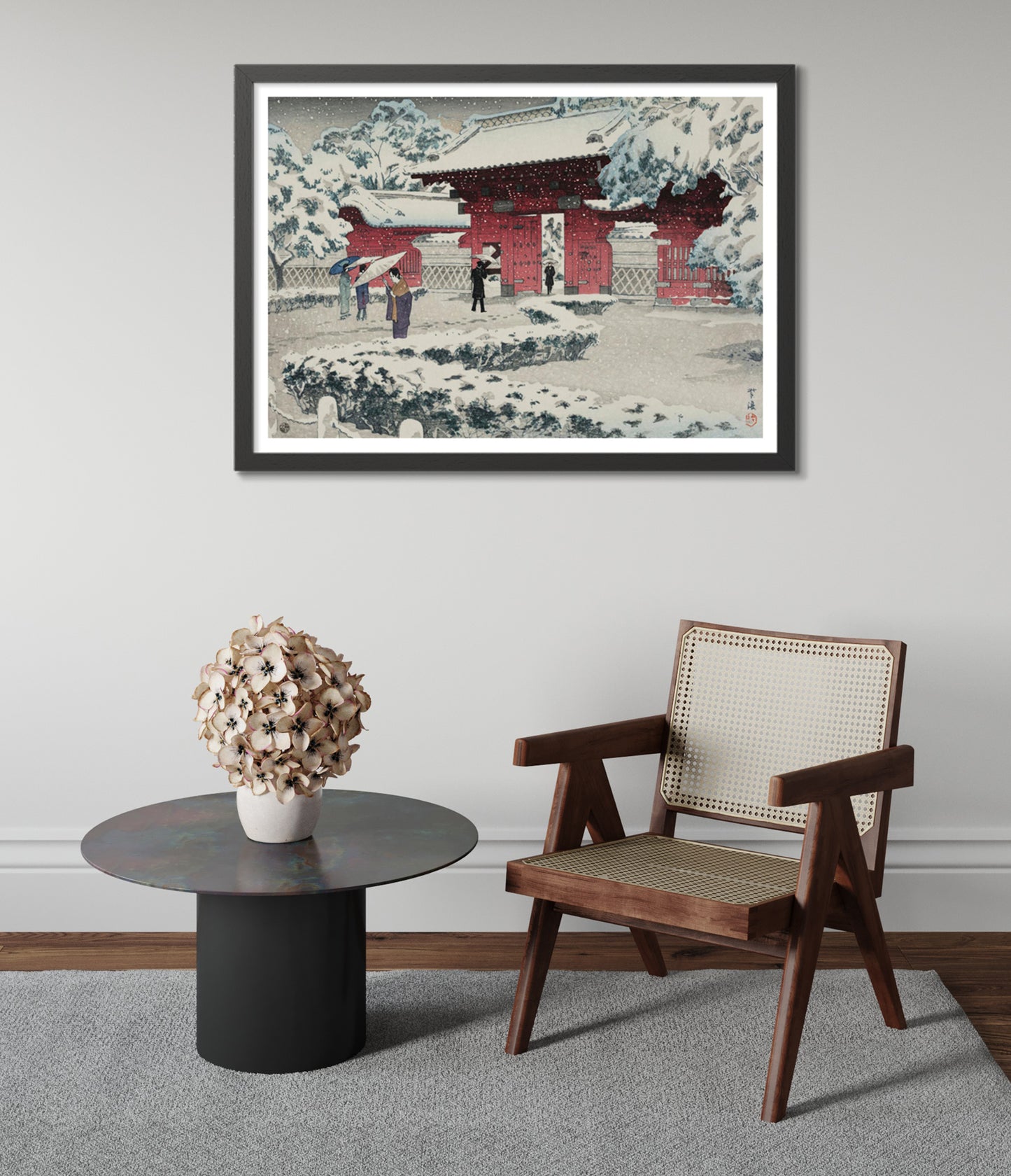 Hongo's Red Gate in the Snow