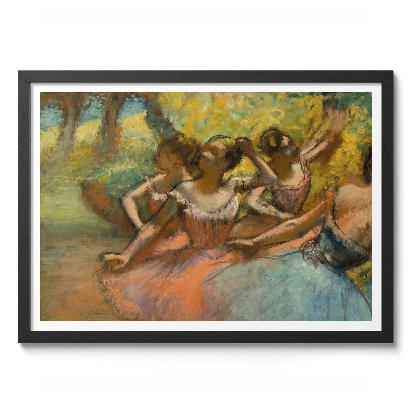 Fyra balettdansare på scenen