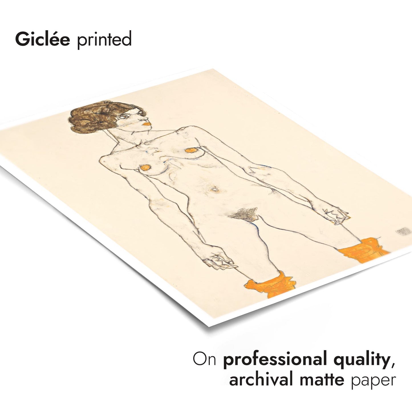 Stående naken flicka med orange strumpor