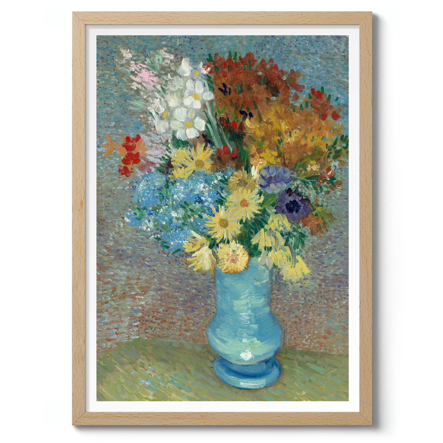 Fleurs dans un vase bleu