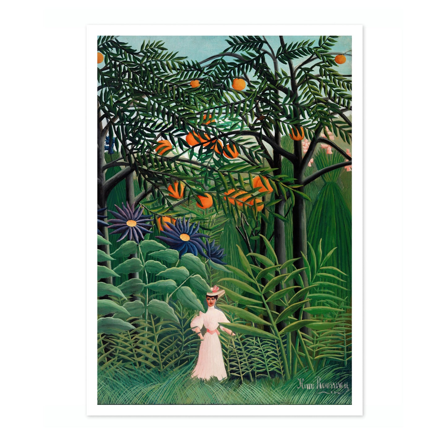 Kvinna som går i en exotisk skog