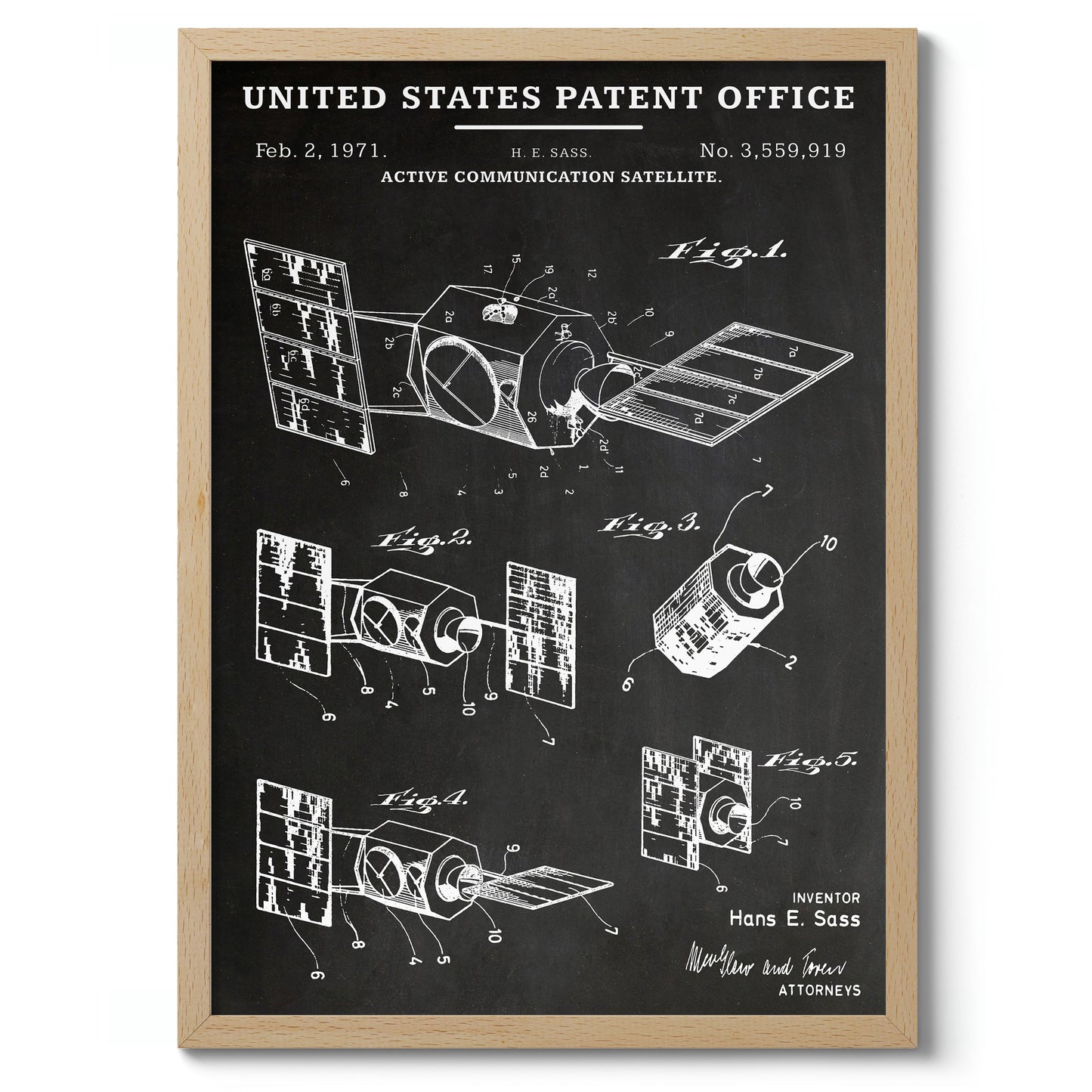 Aktiver Kommunikationssatellit