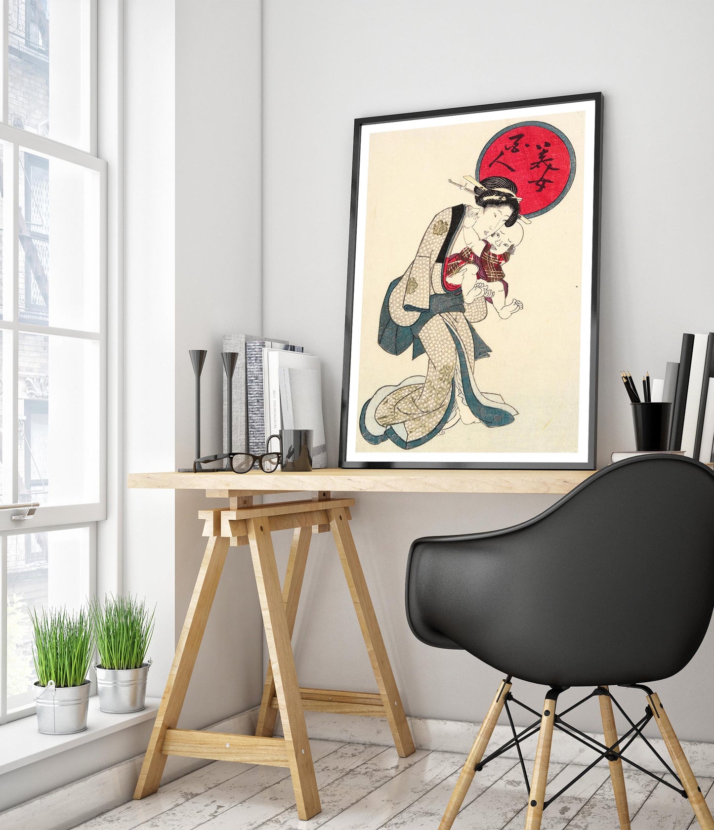 Vrouw die een baby vasthoudt